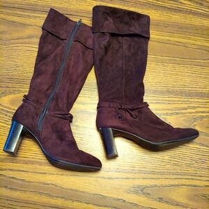 Women’s 7.5W LINED Tall Boots PREDICTIONS Brown Faux Suede 3” Heel Cuffed Zip